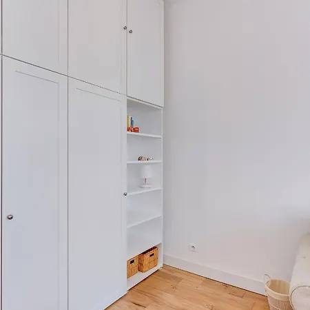 Cosy Stalingrad By Bookingguys Nice